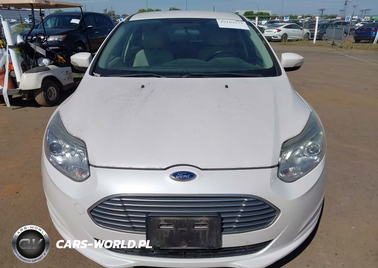 2015 Ford Focus Electric VIN:1FADP3R45FL386254 - 6
