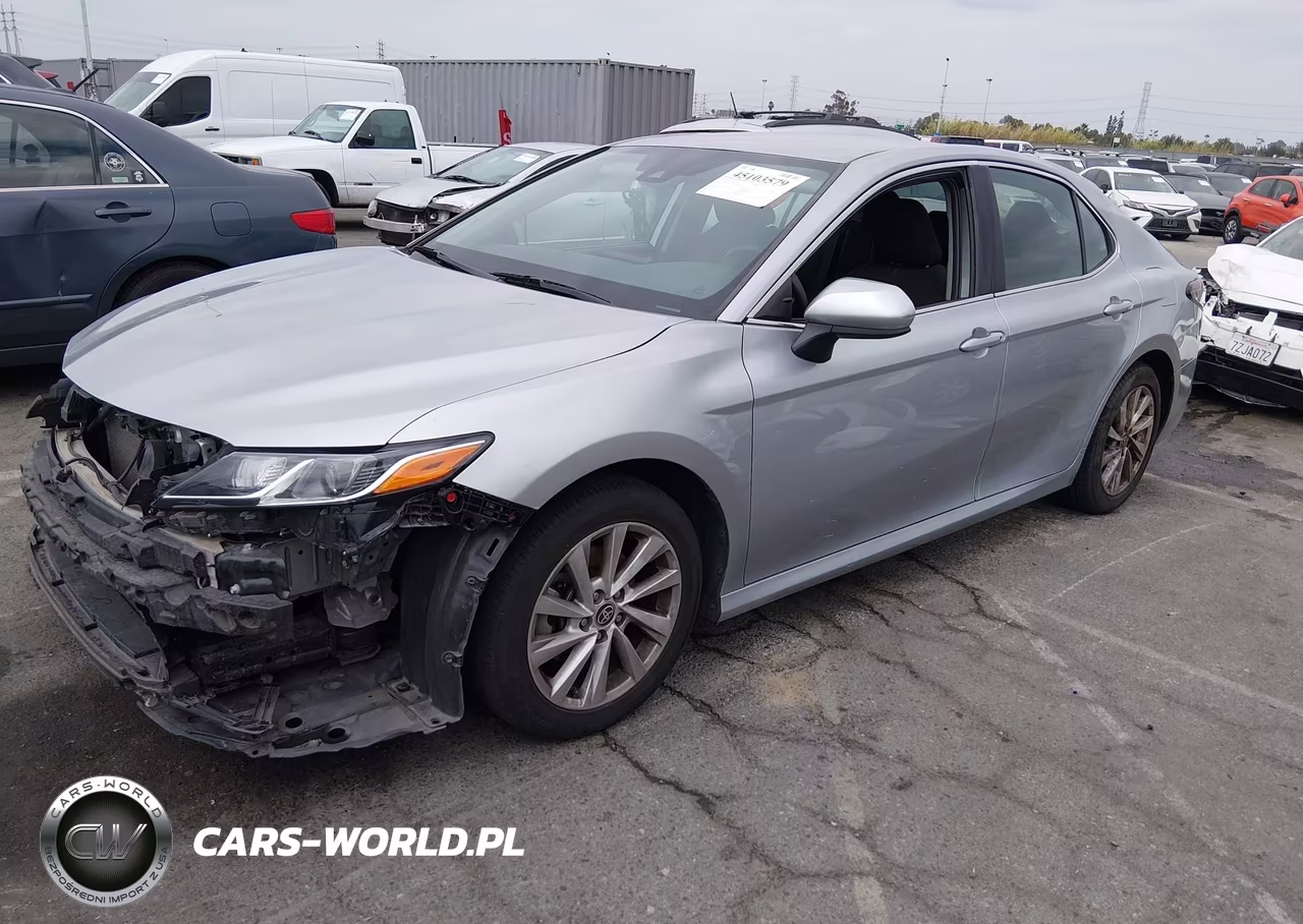 2022 Toyota Camry Le VIN:4T1C11AK8NU677700 - 2