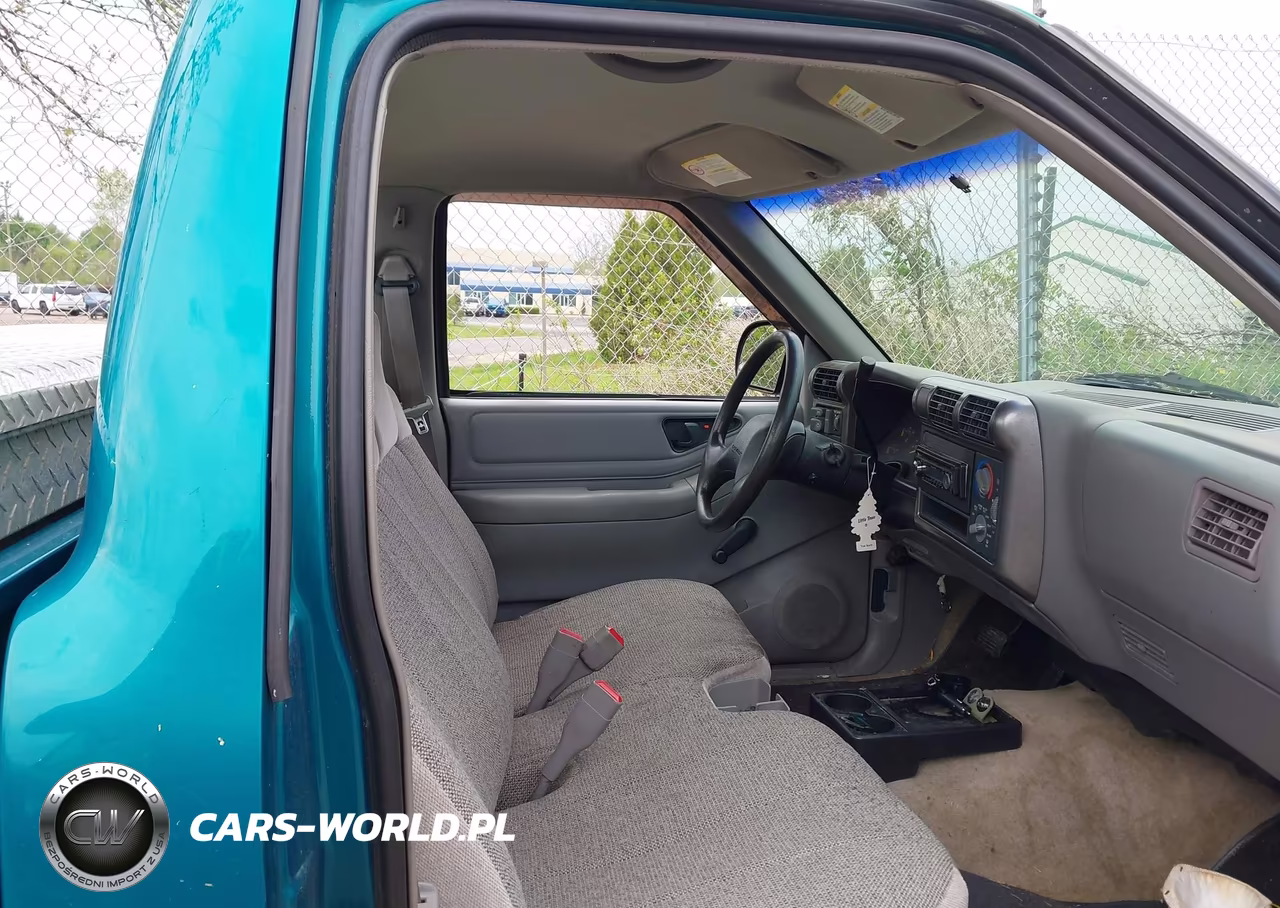 1994 Chevrolet S Truck S10 VIN:1GCCS14Z7R8131219 - 5