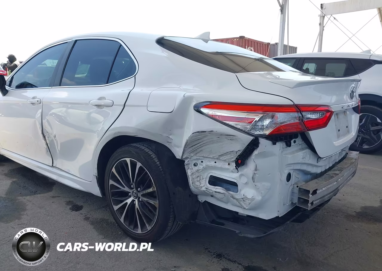 2019 Toyota Camry Se VIN:4T1B11HK8KU168154 - 17