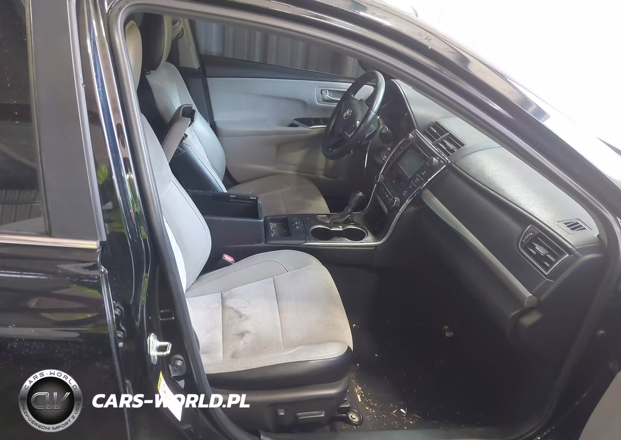 2015 Toyota Camry Xse VIN:4T1BF1FK4FU074735 - 5