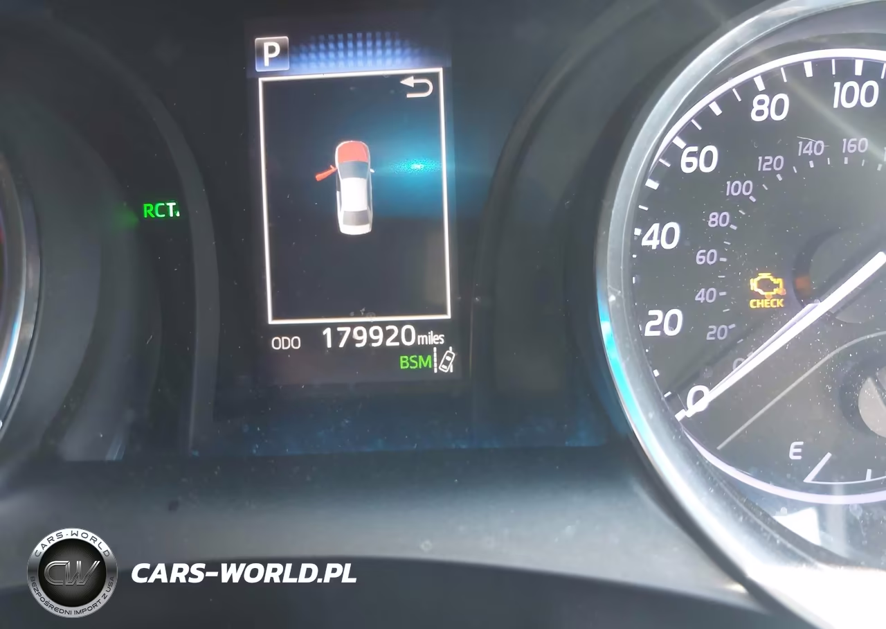 2018 Toyota Camry Le VIN:4T1B11HK6JU114897 - 15