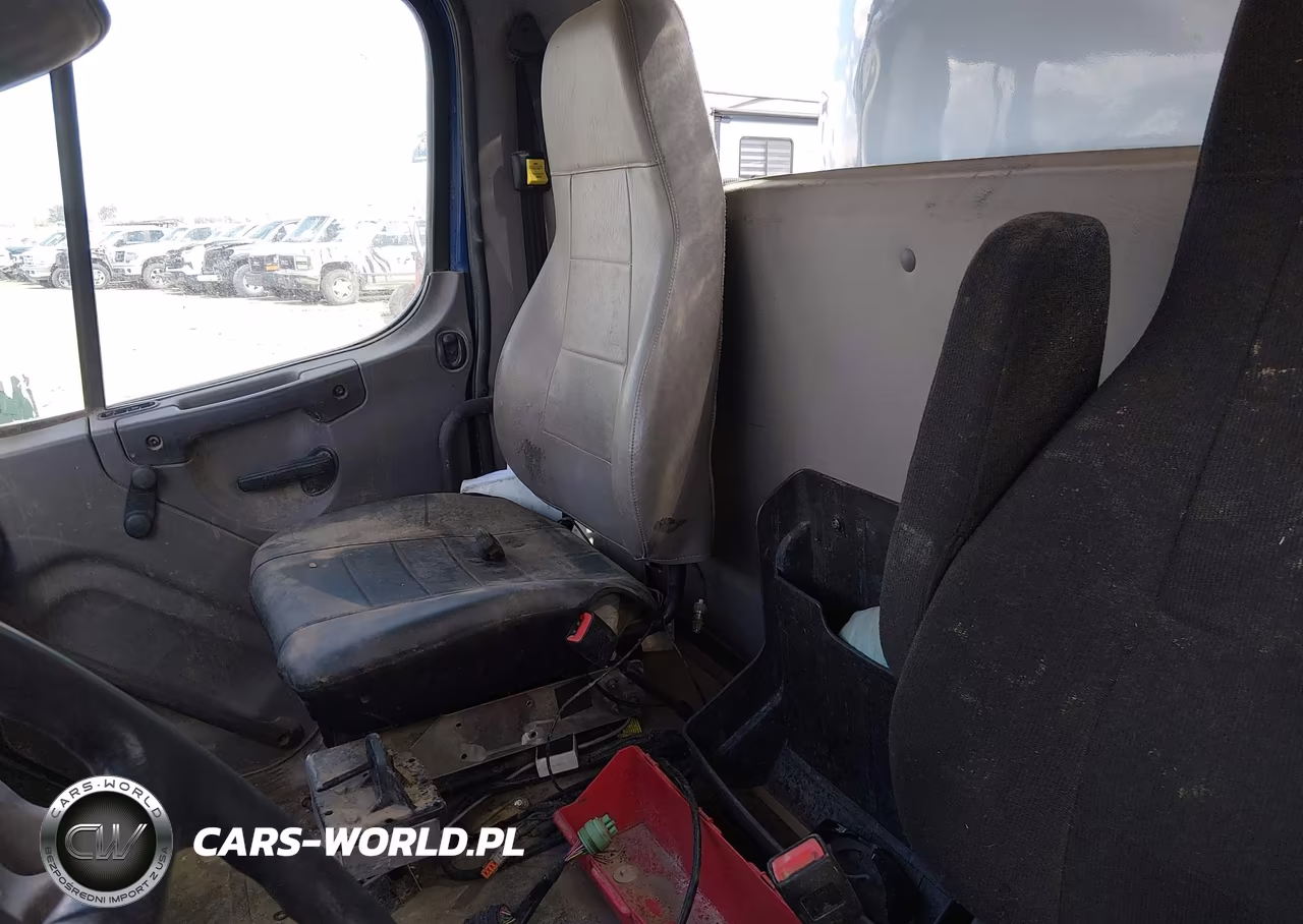 2016 Freightliner M2 106 Medium Duty VIN:1FVACXCY7GHGZ2458 - 6