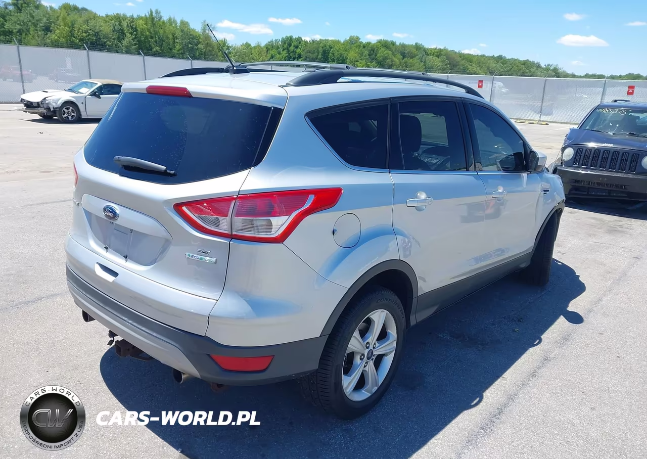 2013 Ford Escape Se VIN:1FMCU0G99DUA46331 - 4