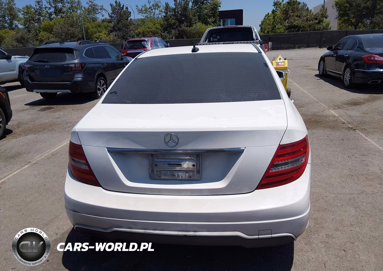 2014 Mercedes-Benz C 250 Sport VIN:WDDGF4HB5EG248159 - 16
