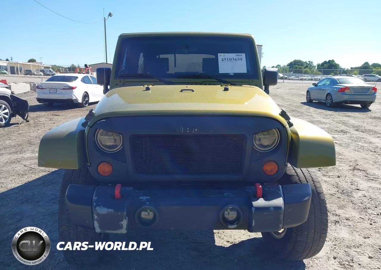 2007 Jeep Wrangler Unlimited Sahara VIN:1J4GB59117L111418 - 12