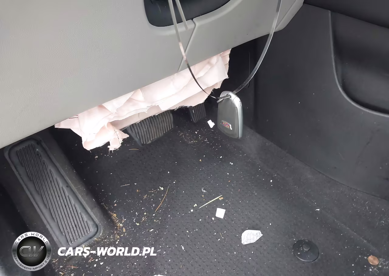 2019 Cadillac Xt4 Luxury VIN:1GYAZAR46KF102290 - 11