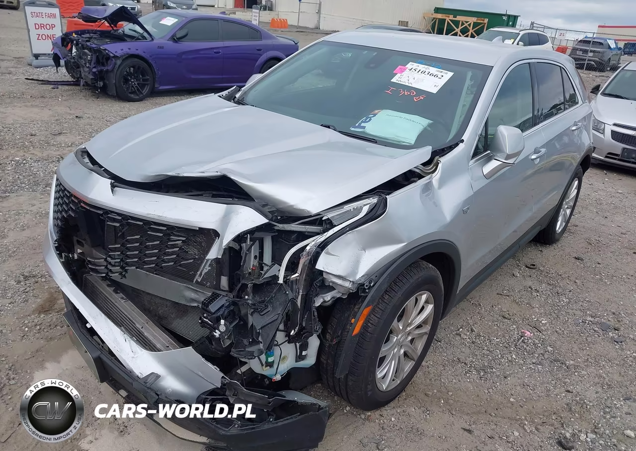 2019 Cadillac Xt4 Luxury VIN:1GYAZAR46KF102290 - 17