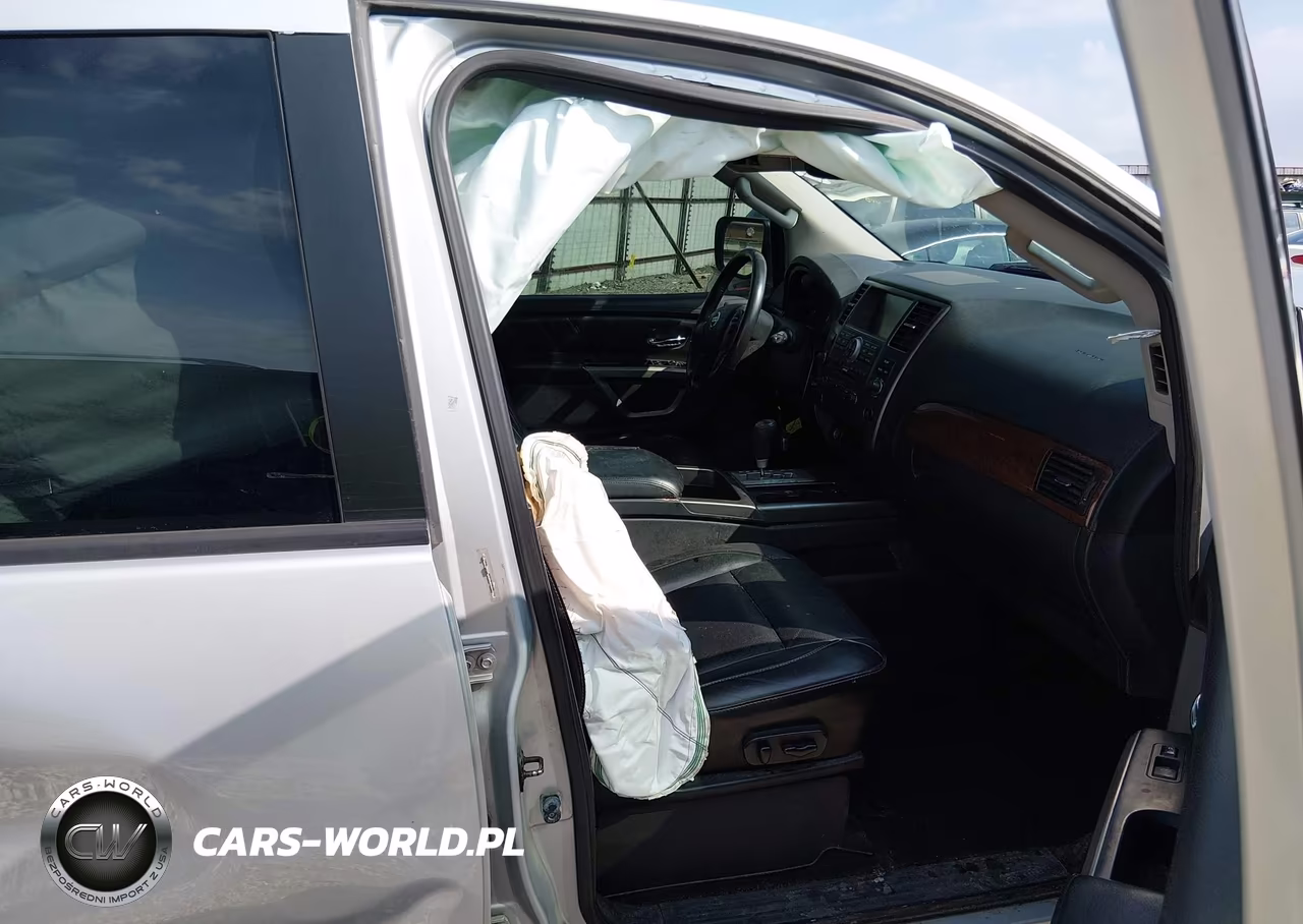 2015 Nissan Armada Platinum VIN:5N1BA0NE1FN608367 - 5