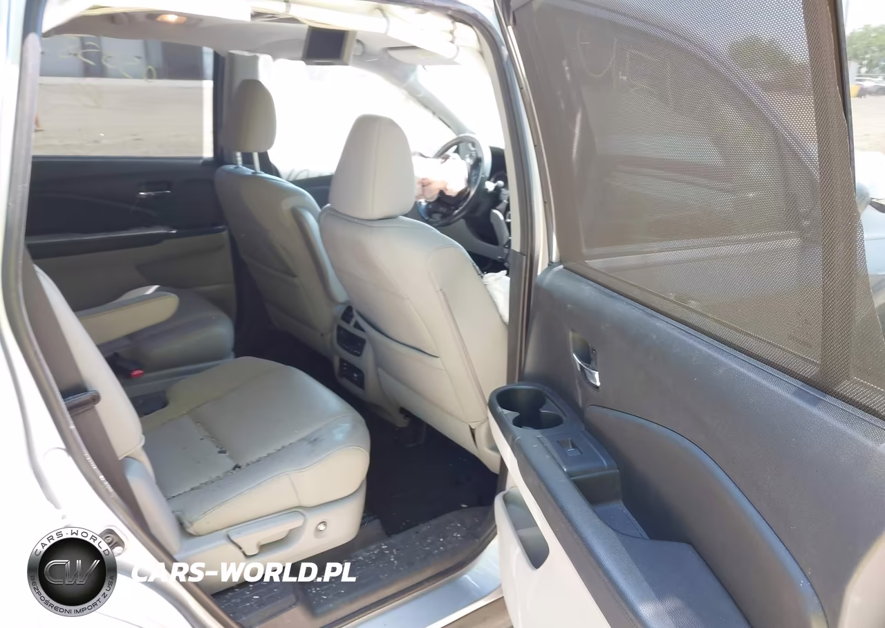 2016 Honda Pilot Elite VIN:5FNYF6H06GB050583 - 8