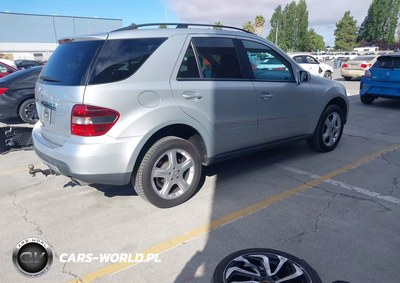 2008 Mercedes-Benz Ml 350 4Matic VIN:4JGBB86EX8A313174 - 4