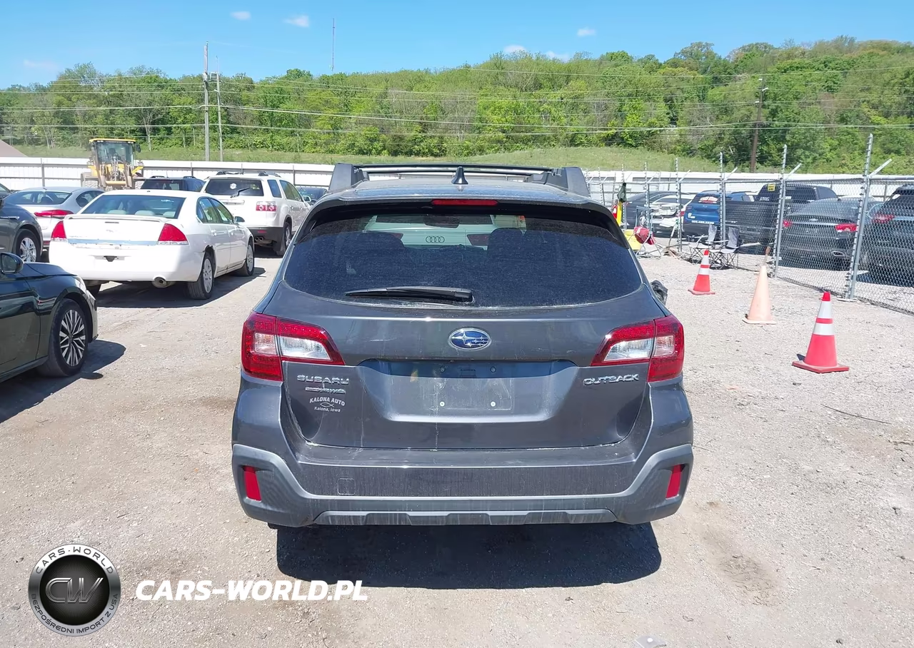 2019 Subaru Outback 2.5I Premium VIN:4S4BSAFCXK3264561 - 16