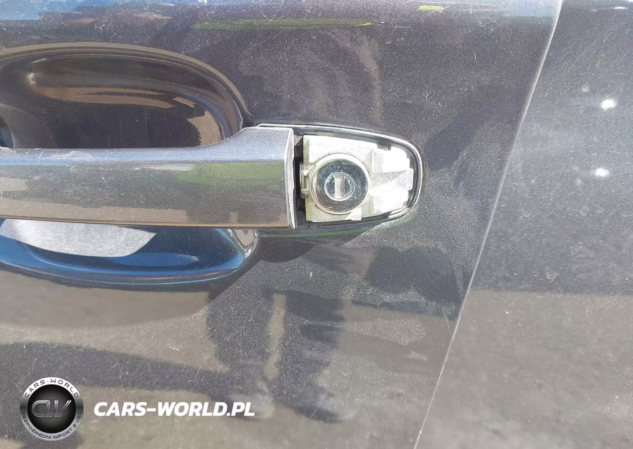 2019 Subaru Outback 2.5I Premium VIN:4S4BSAFCXK3264561 - 17