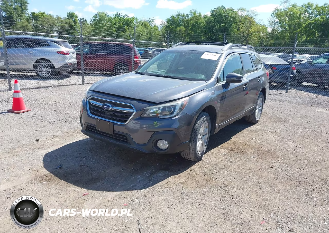 2019 Subaru Outback 2.5I Premium VIN:4S4BSAFCXK3264561 - 2