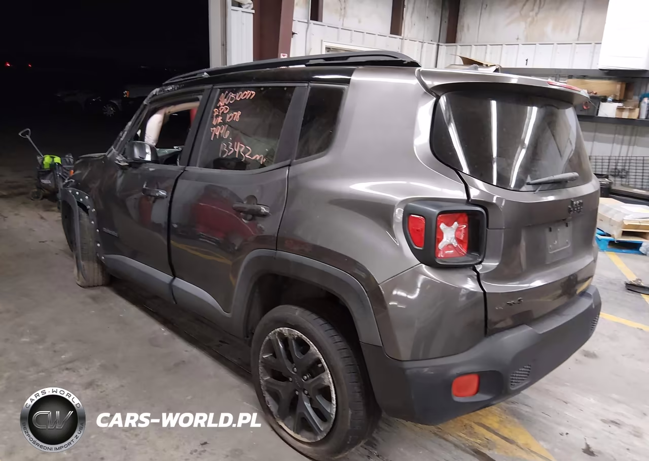 2016 Jeep Renegade Justice VIN:ZACCJBBT3GPC87996 - 3