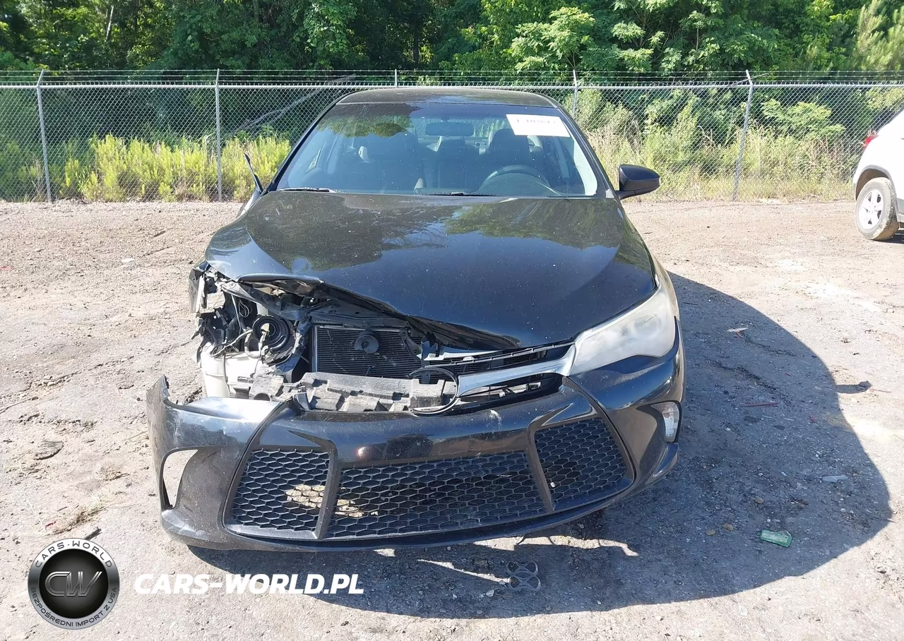 2017 Toyota Camry Se VIN:4T1BF1FK4HU775939 - 13