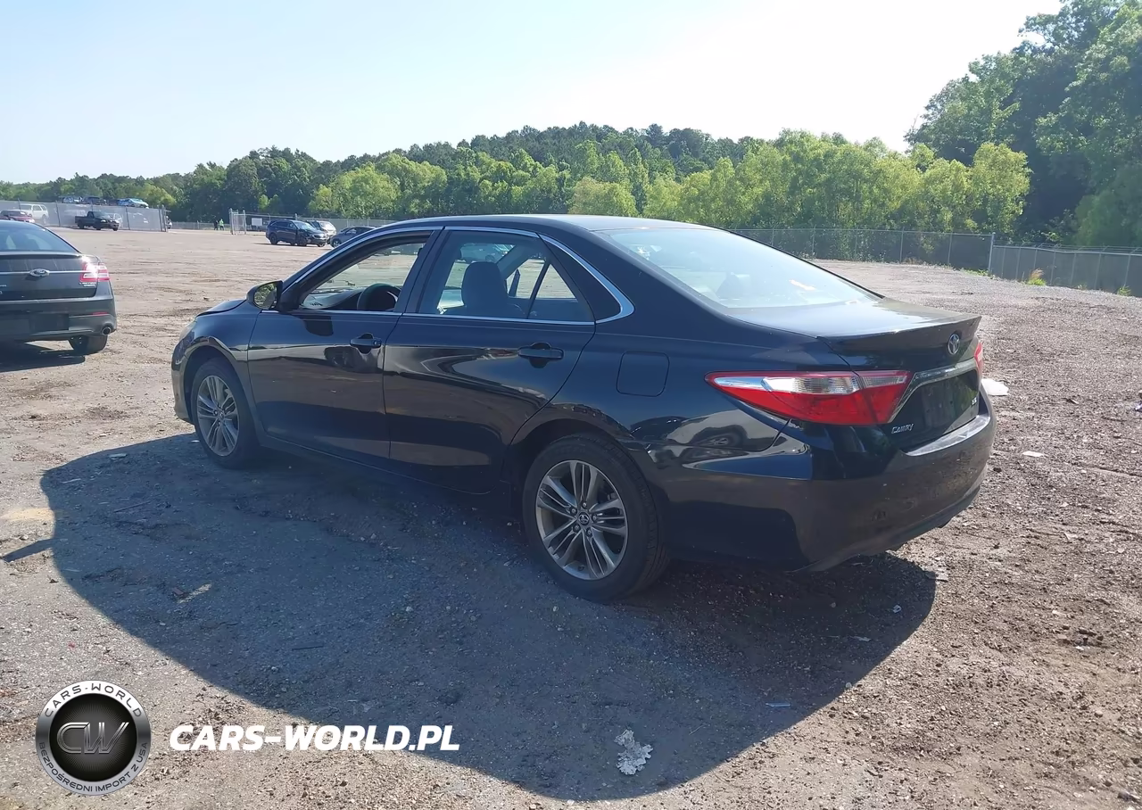 2017 Toyota Camry Se VIN:4T1BF1FK4HU775939 - 3
