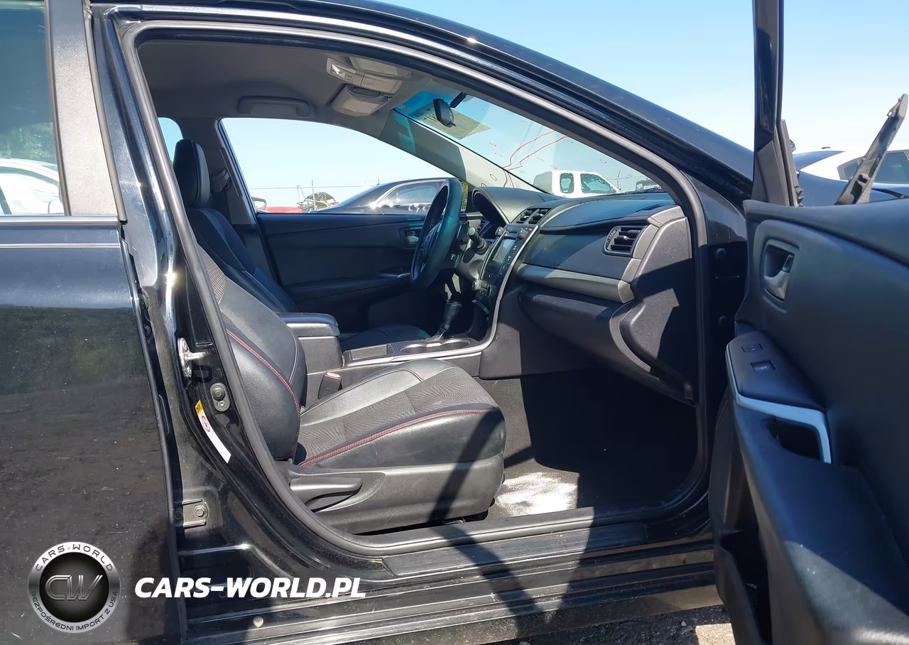 2017 Toyota Camry Se VIN:4T1BF1FK4HU775939 - 5