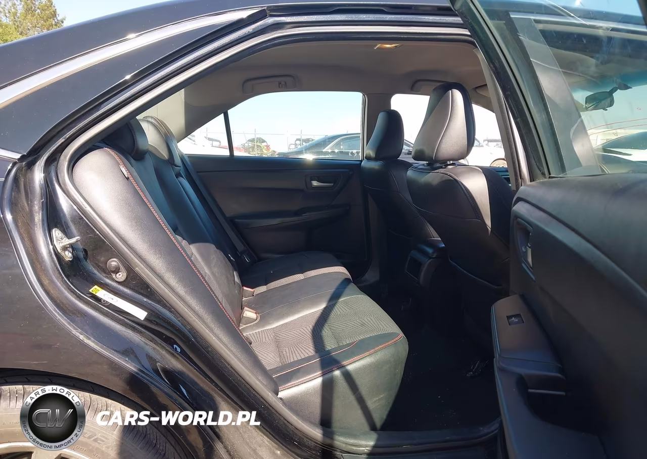 2017 Toyota Camry Se VIN:4T1BF1FK4HU775939 - 8