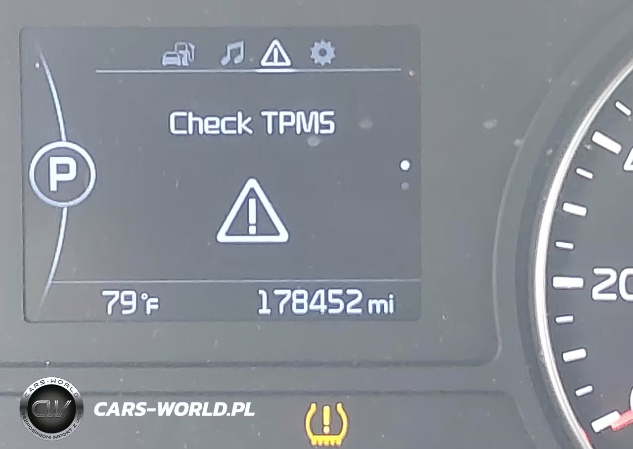 2018 Kia Optima Lx VIN:5XXGT4L36JG193905 - 16