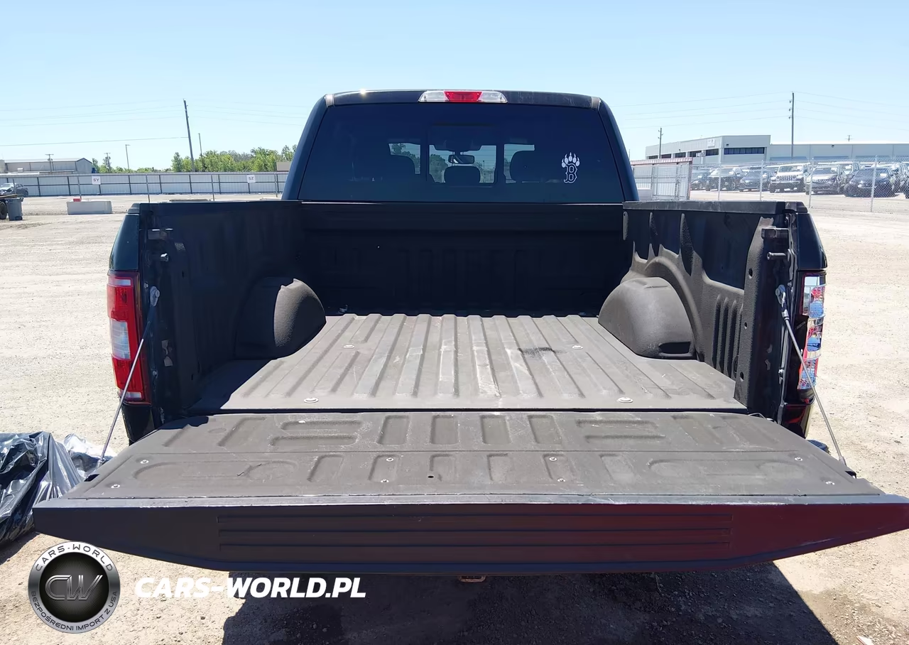 2019 Ford F-150 Xlt VIN:1FTEW1EP5KKE34728 - 17