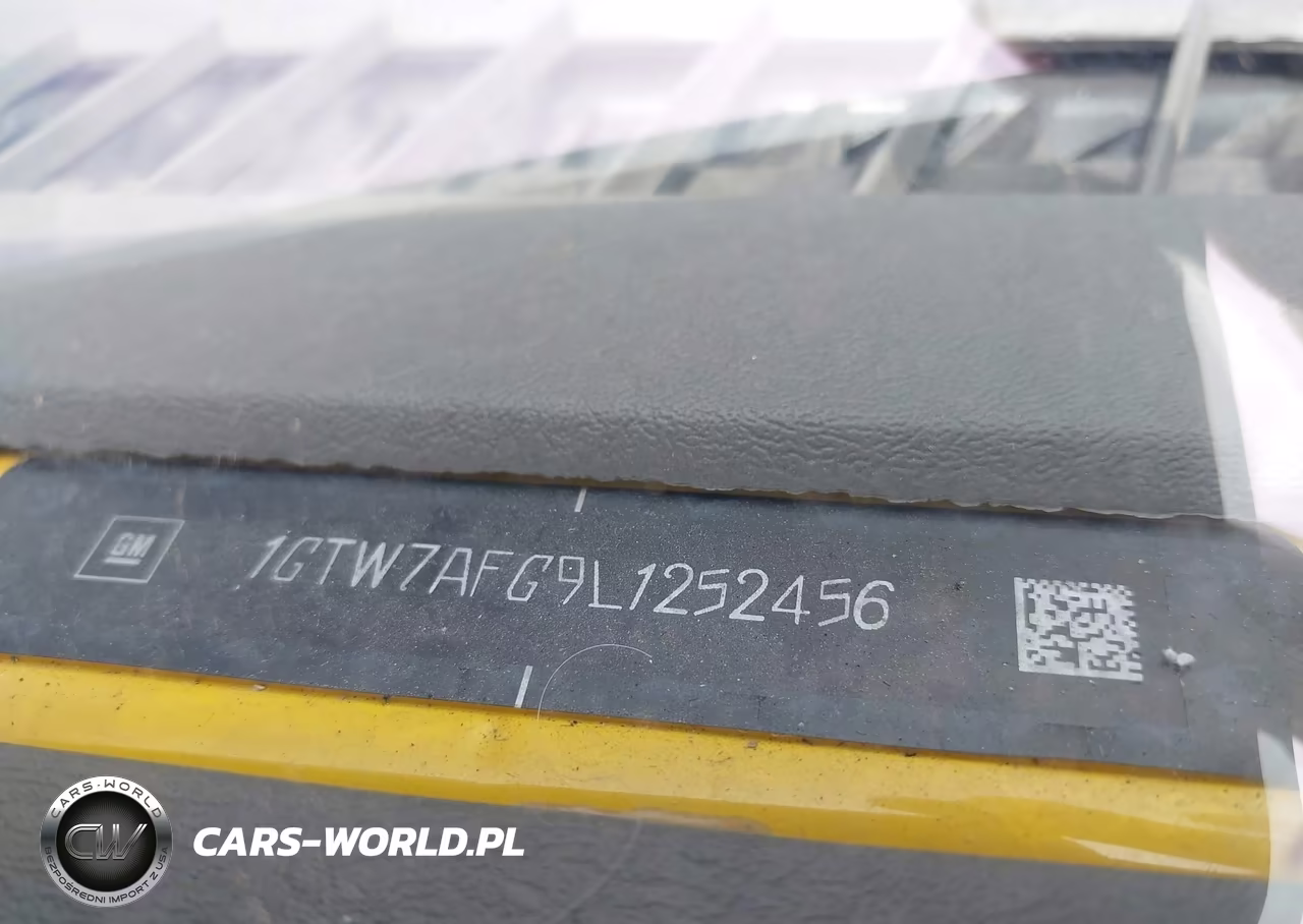 2020 GMC Savana Cargo Rwd 2500 Regular Wheelbase Work Van VIN:1GTW7AFG9L1252456 - 17
