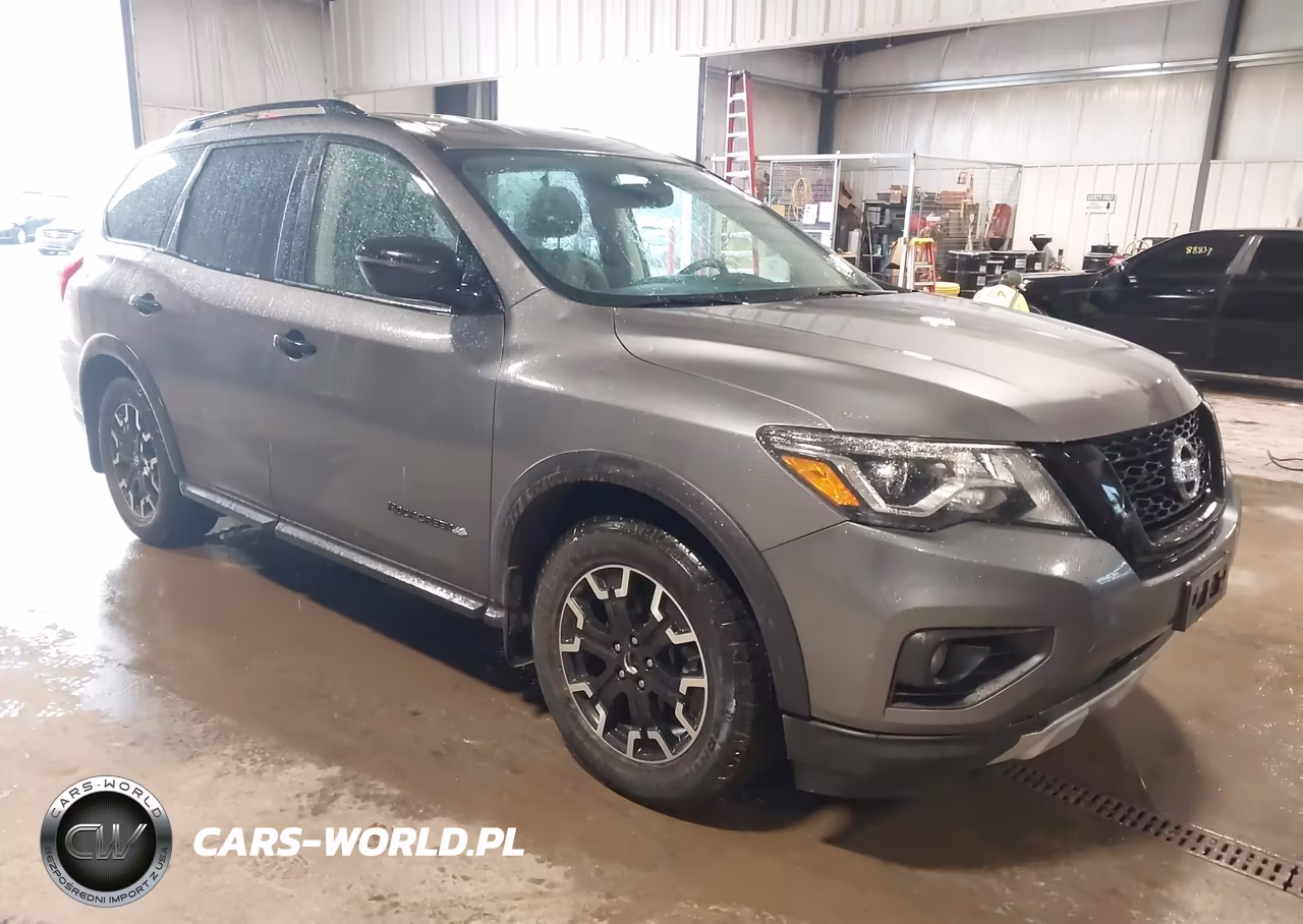 2019 Nissan Pathfinder Sv