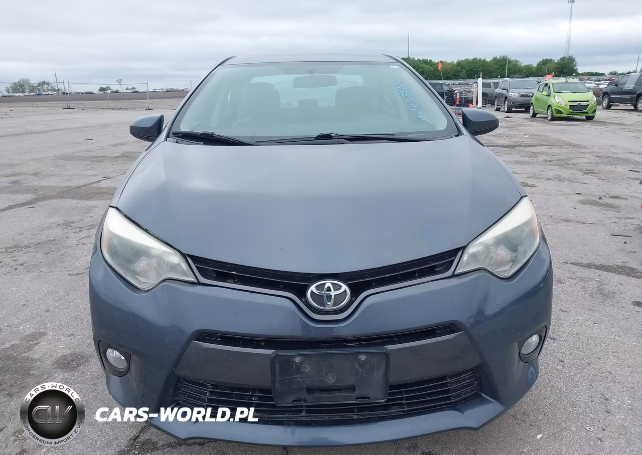 2016 Toyota Corolla Le Plus VIN:5YFBPRHE8GP444932 - 12