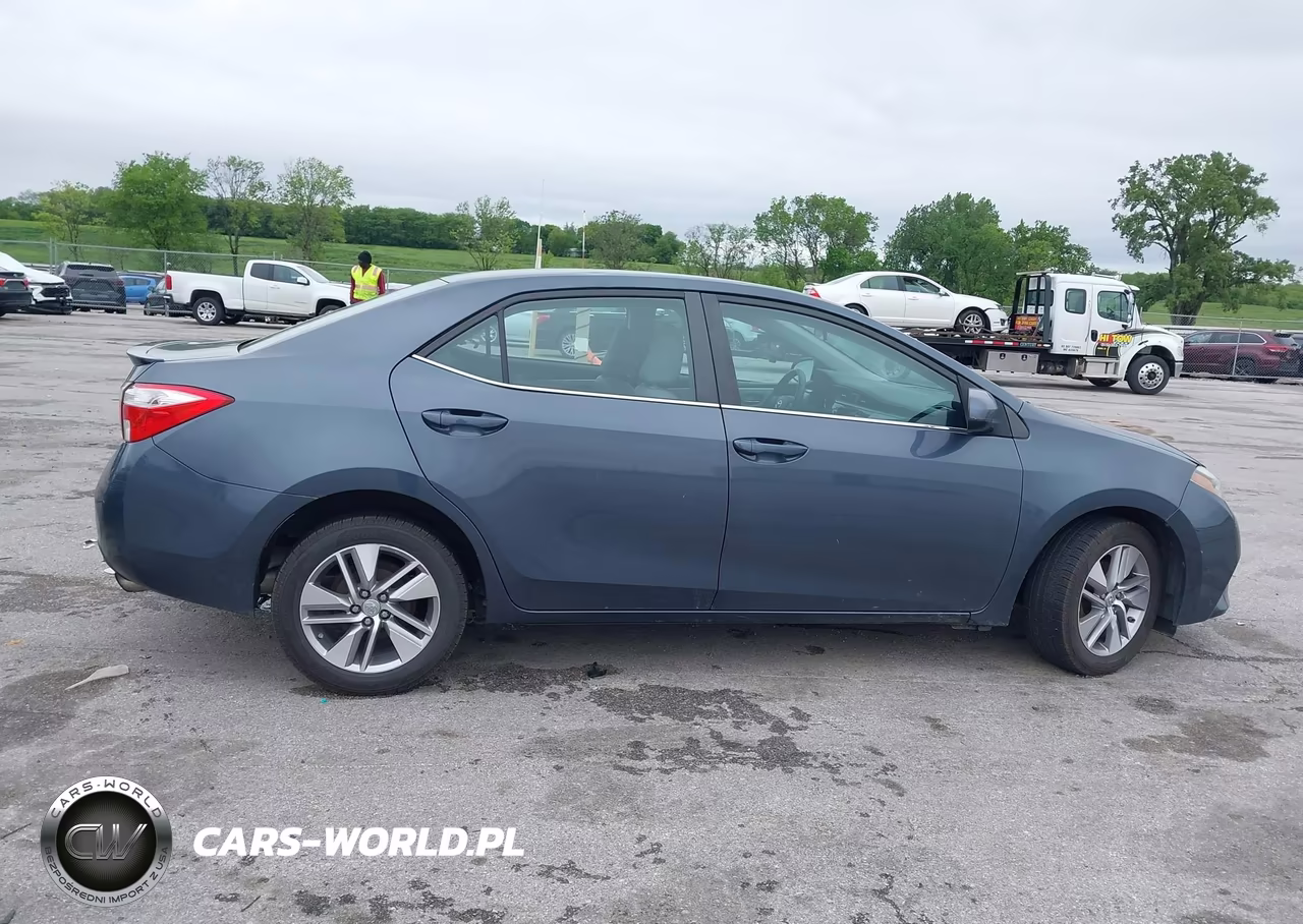 2016 Toyota Corolla Le Plus VIN:5YFBPRHE8GP444932 - 13