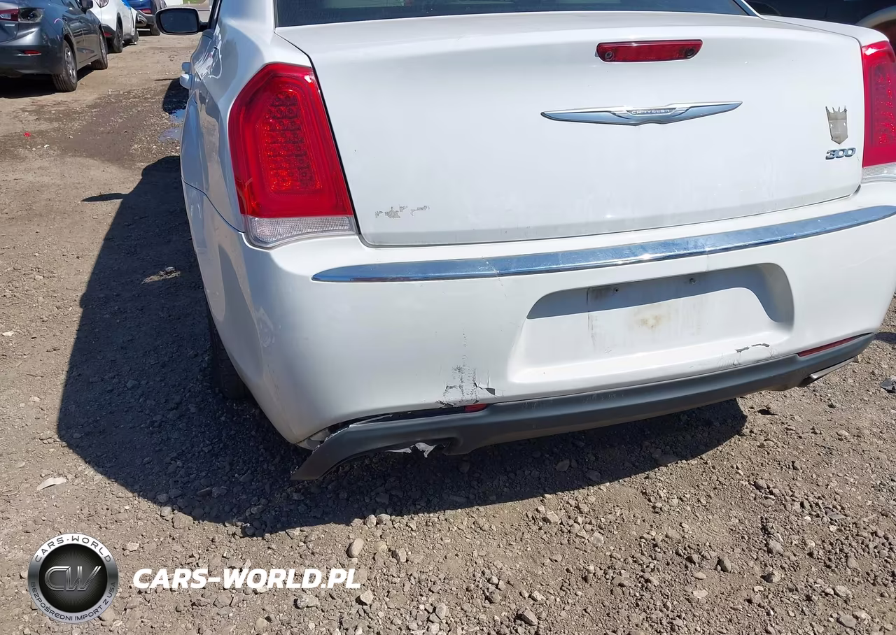 2017 Chrysler 300 Limited VIN:2C3CCAAG1HH662283 - 19