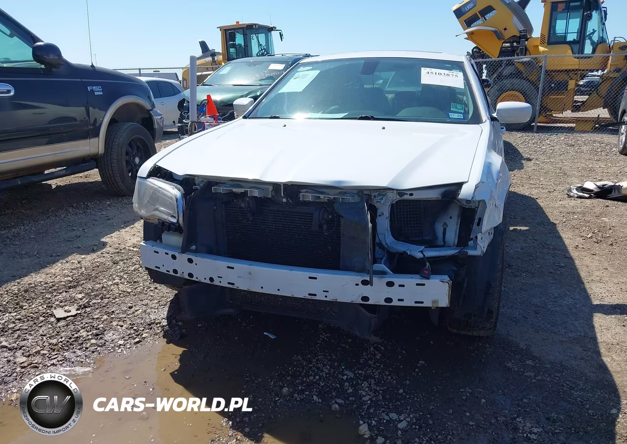 2017 Chrysler 300 Limited VIN:2C3CCAAG1HH662283 - 6