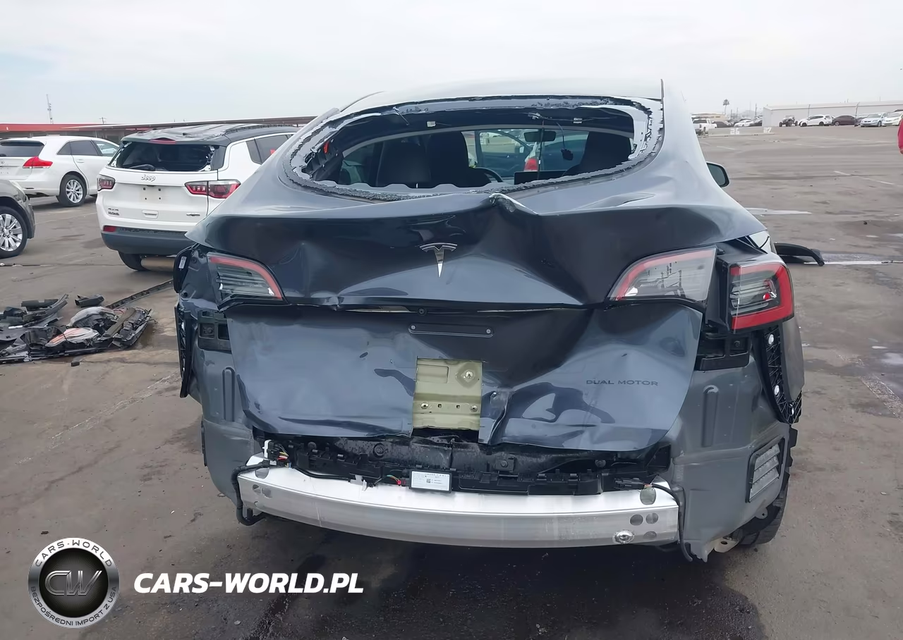 2023 Tesla Model Y Awd-Long Range Dual Motor All-Wheel Drive VIN:7SAYGDEE0PA105773 - 17