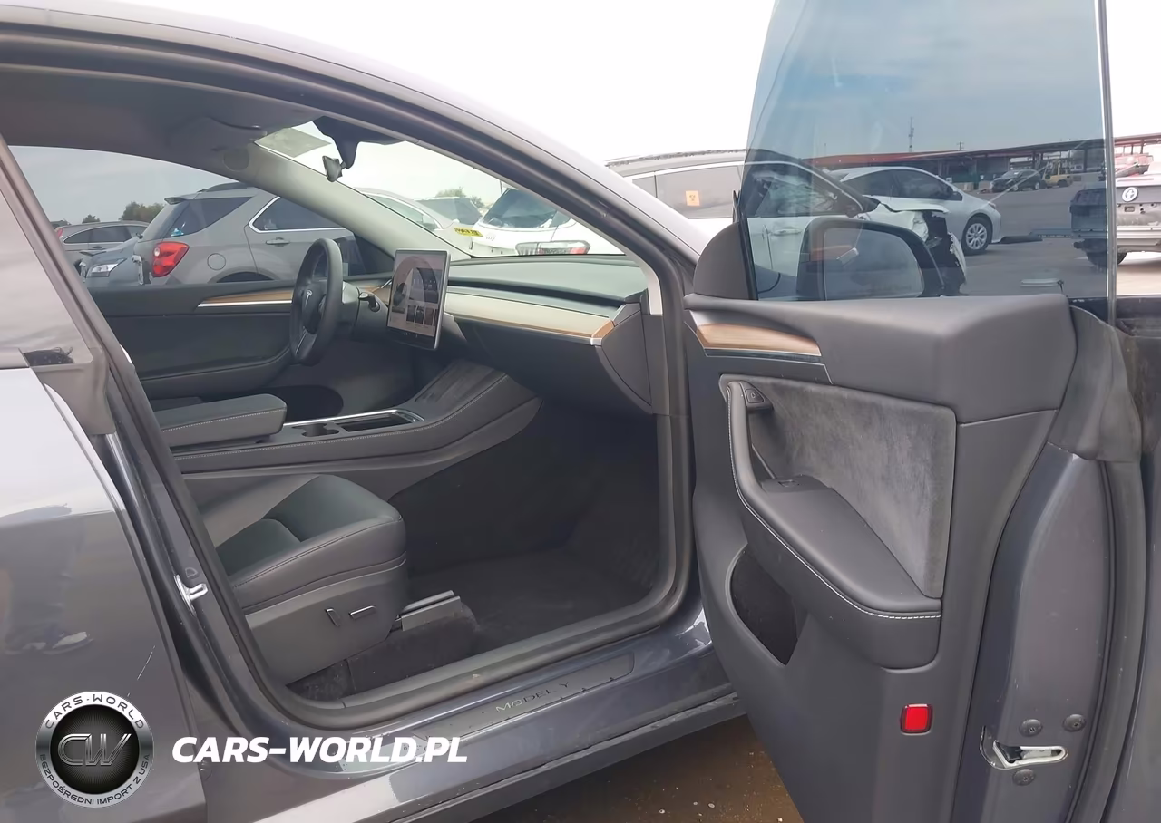 2023 Tesla Model Y Awd-Long Range Dual Motor All-Wheel Drive VIN:7SAYGDEE0PA105773 - 5
