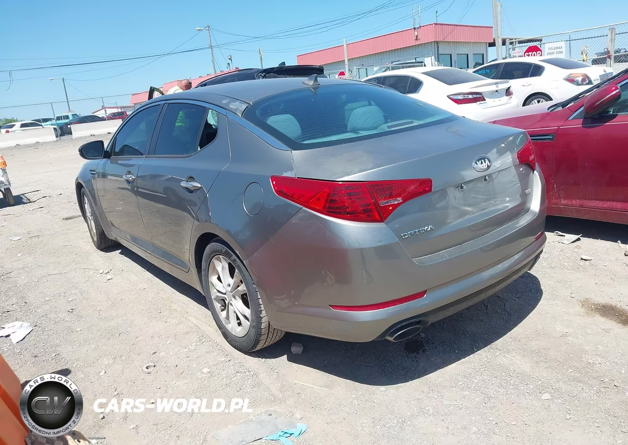 2013 Kia Optima Lx VIN:5XXGM4A75DG224116 - 3