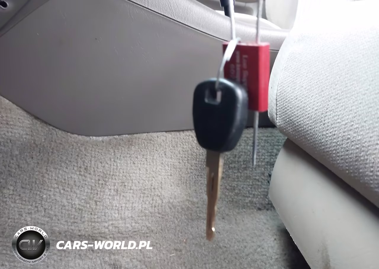 1998 Honda Accord Lx V6 VIN:1HGCG1642WA059421 - 11