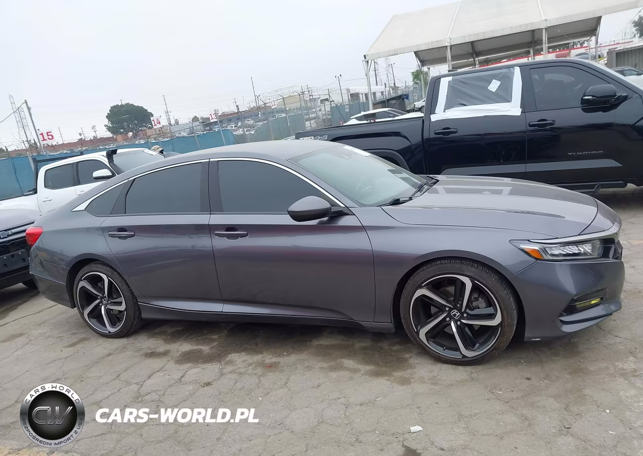 2019 Honda Accord Sport VIN:1HGCV1F3XKA153179 - 13
