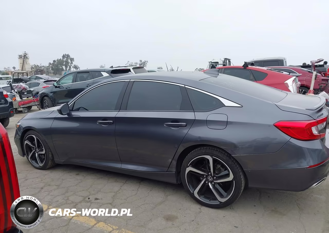 2019 Honda Accord Sport VIN:1HGCV1F3XKA153179 - 14