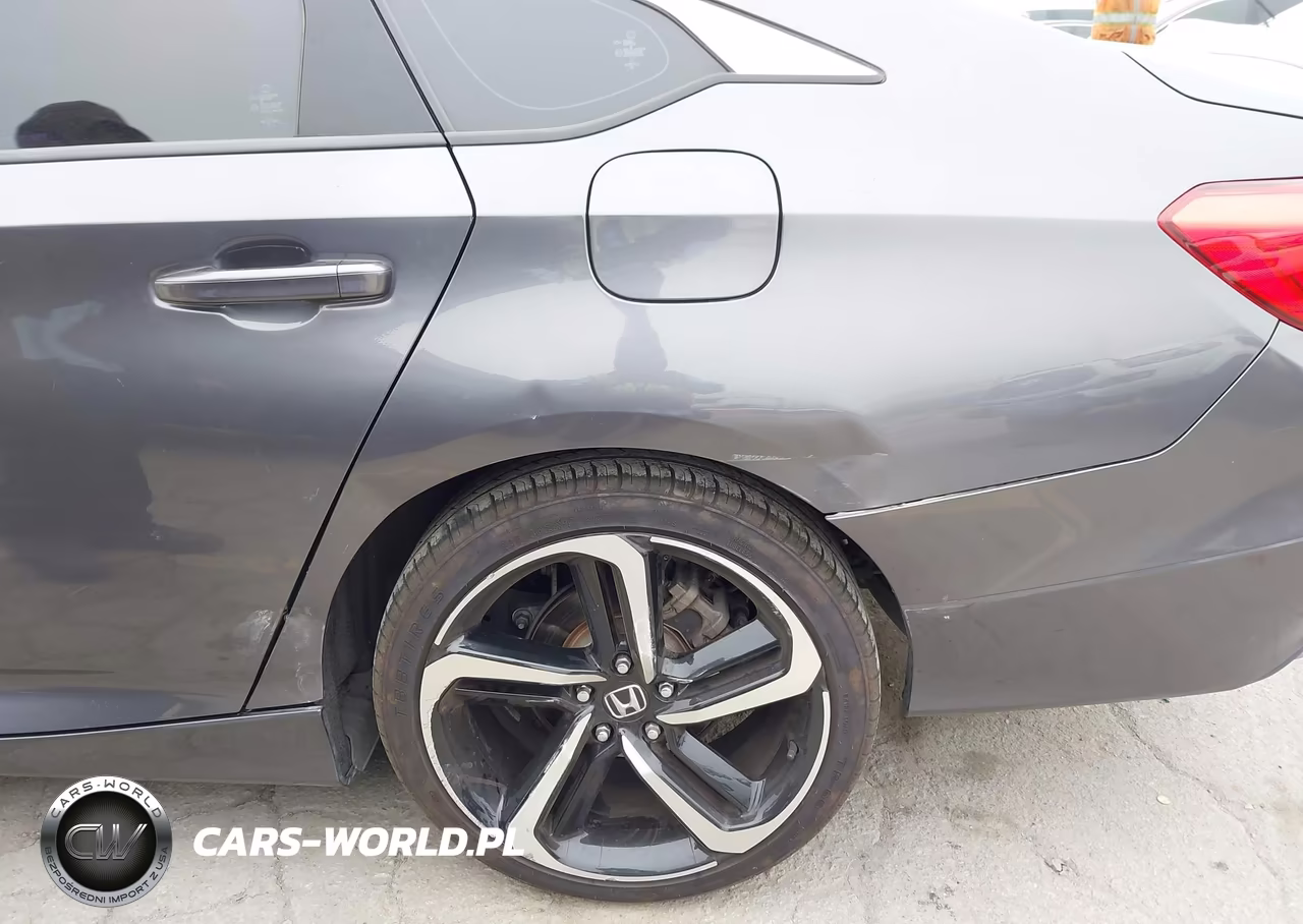 2019 Honda Accord Sport VIN:1HGCV1F3XKA153179 - 6