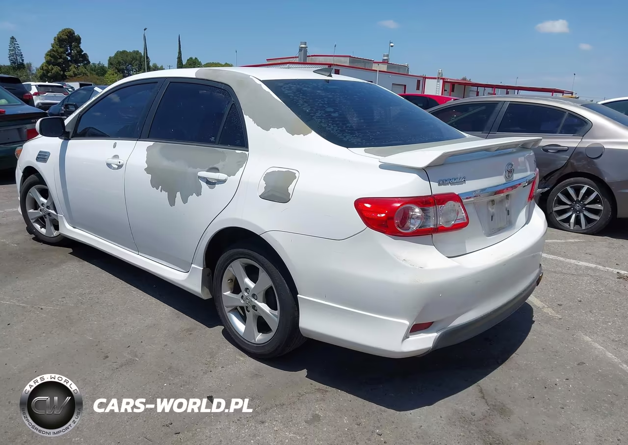2013 Toyota Corolla S VIN:5YFBU4EE7DP189833 - 3