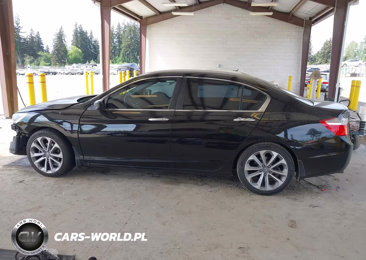 2014 Honda Accord Sport VIN:1HGCR2F55EA008387 - 15