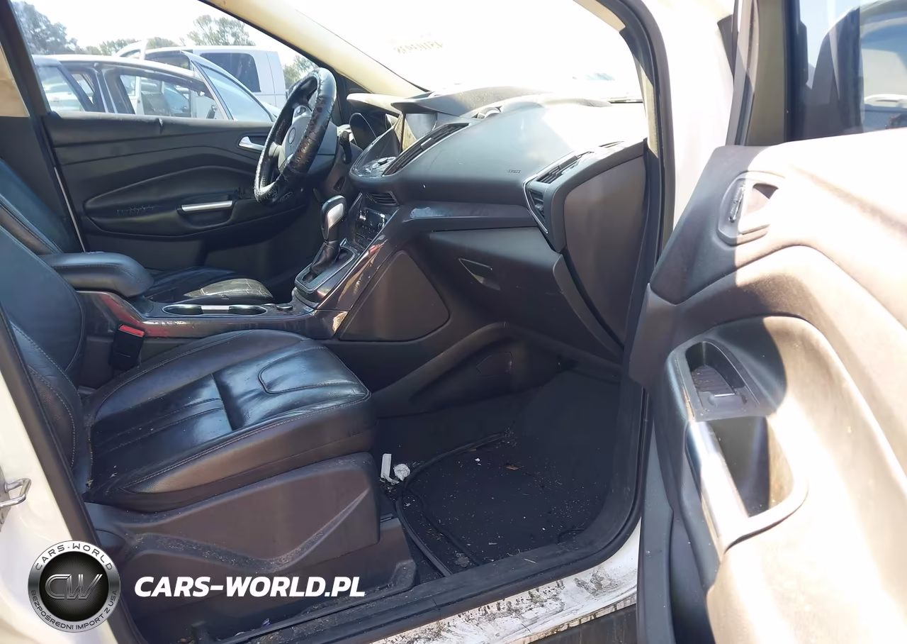 2013 Ford Escape Titanium VIN:1FMCU9J9XDUB21163 - 5
