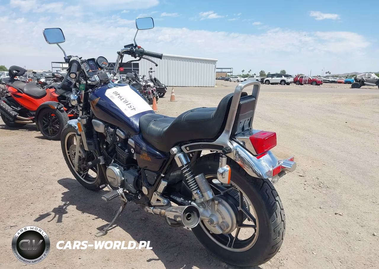 1982 Honda Vf750 C VIN:JH2RC0719CM026274 - 3