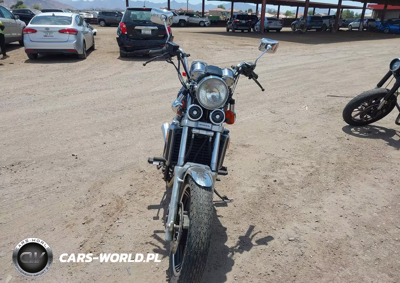 1982 Honda Vf750 C VIN:JH2RC0719CM026274 - 5