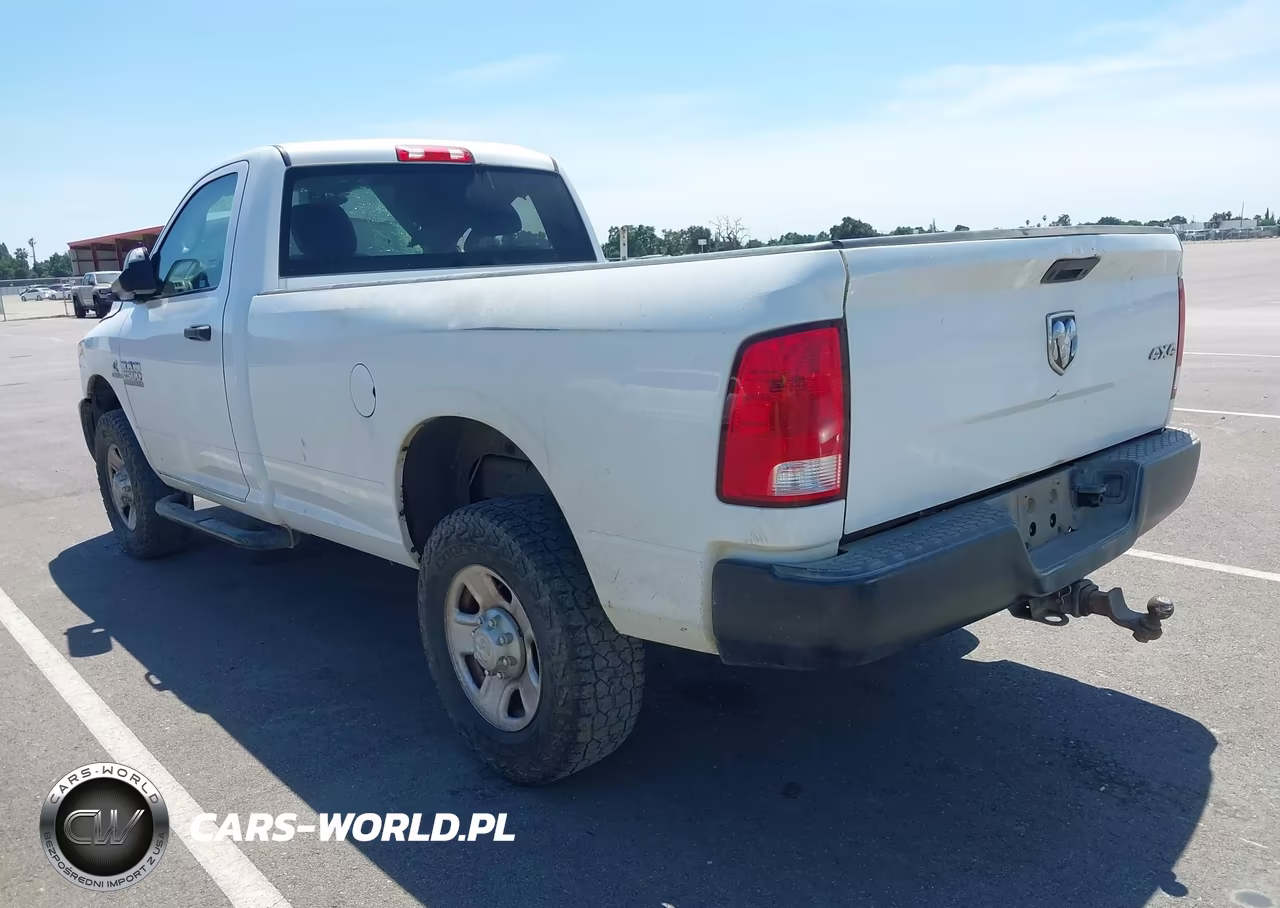 2017 Ram 2500 Tradesman 4X4 8' Box VIN:3C6MR5AL9HG763565 - 3