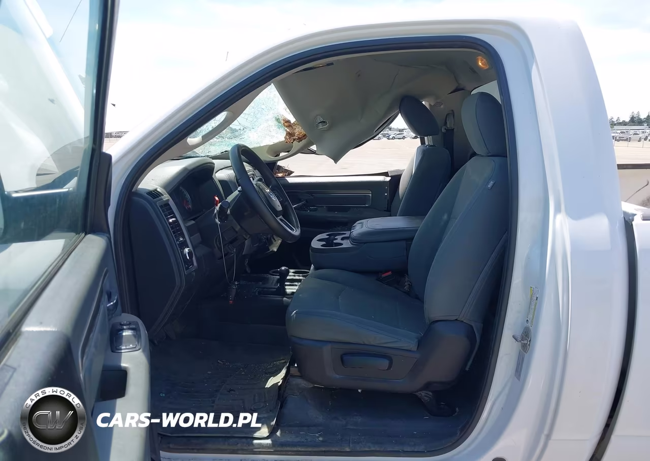 2017 Ram 2500 Tradesman 4X4 8' Box VIN:3C6MR5AL9HG763565 - 5