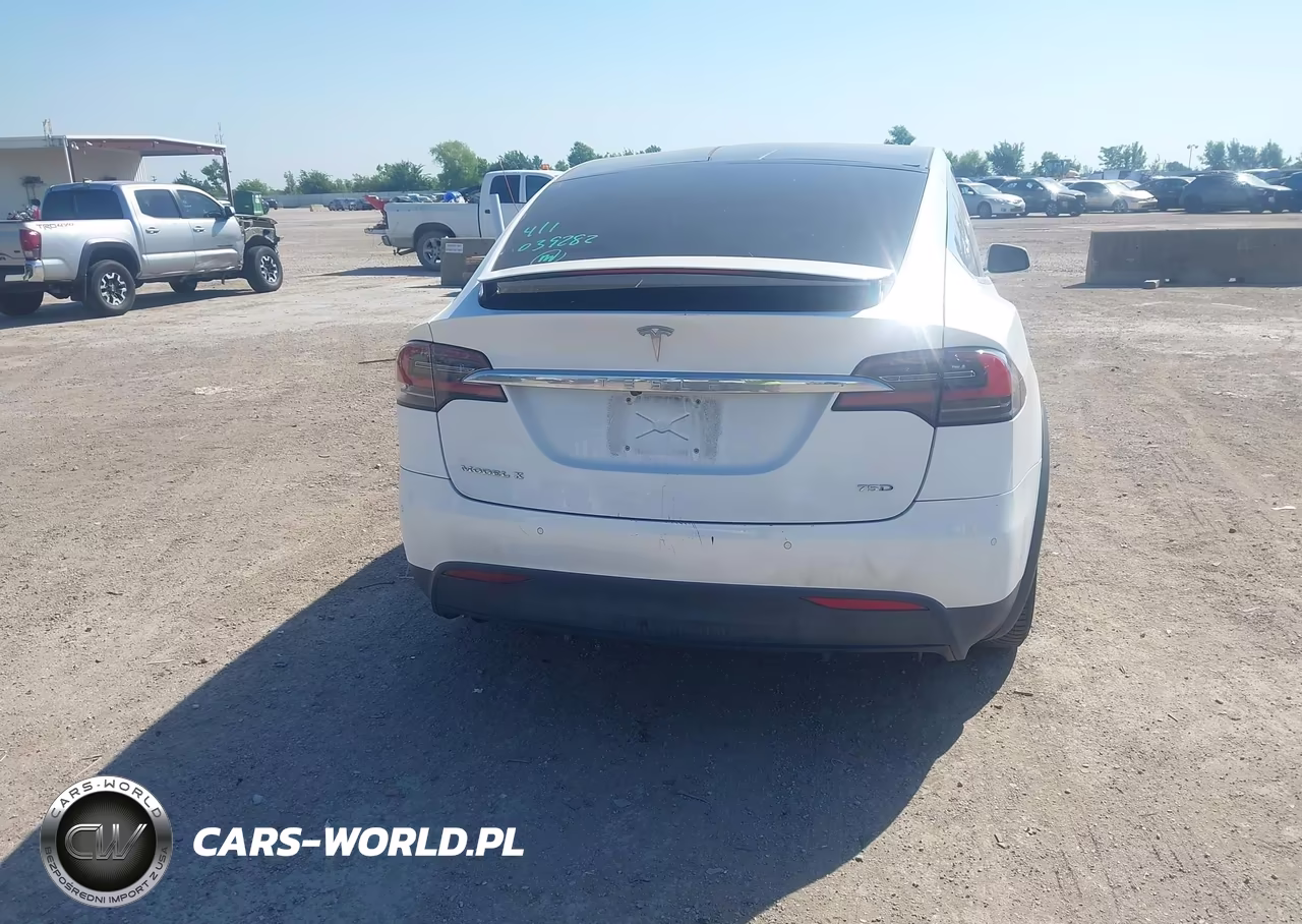 2017 Tesla Model X 100D-75D-90D VIN:5YJXCBE28HF039282 - 17