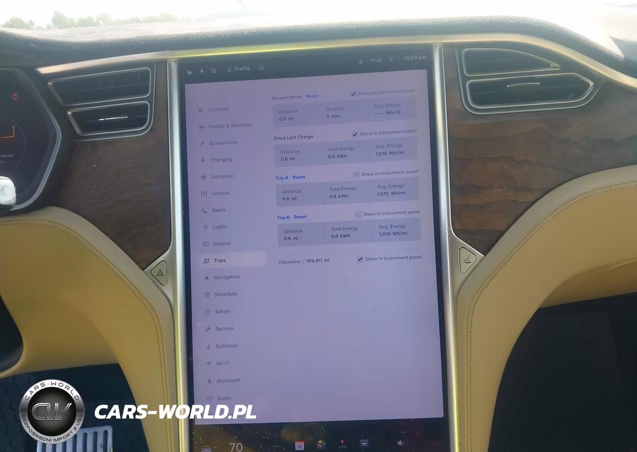2017 Tesla Model X 100D-75D-90D VIN:5YJXCBE28HF039282 - 7