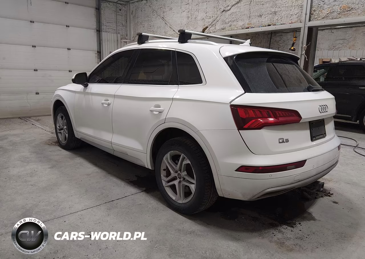 2018 Audi Q5 2.0T Premium-2.0T Tech Premium VIN:WA1BNAFY7J2065134 - 3
