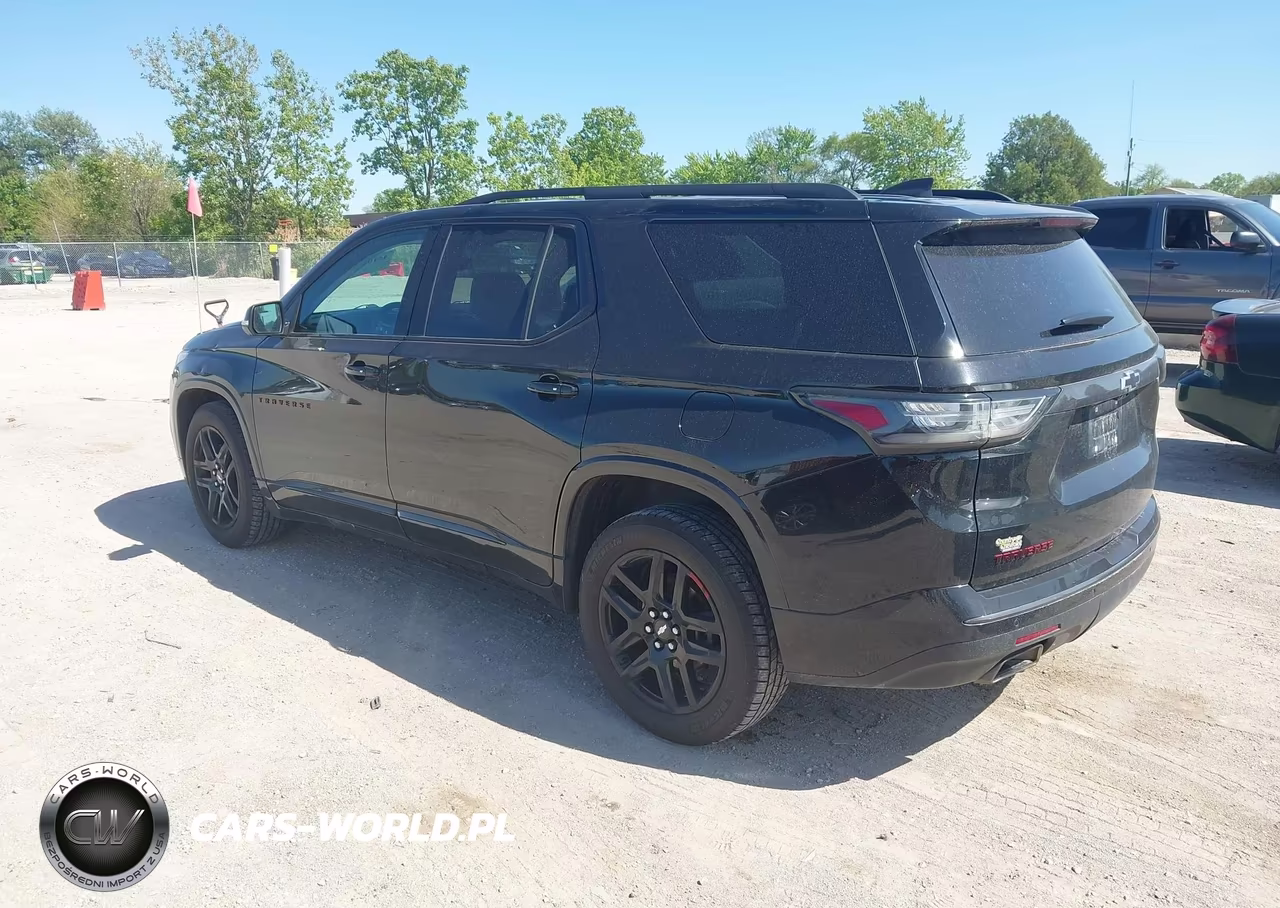 2021 Chevrolet Traverse Awd Premier VIN:1GNEVKKW9MJ184480 - 3