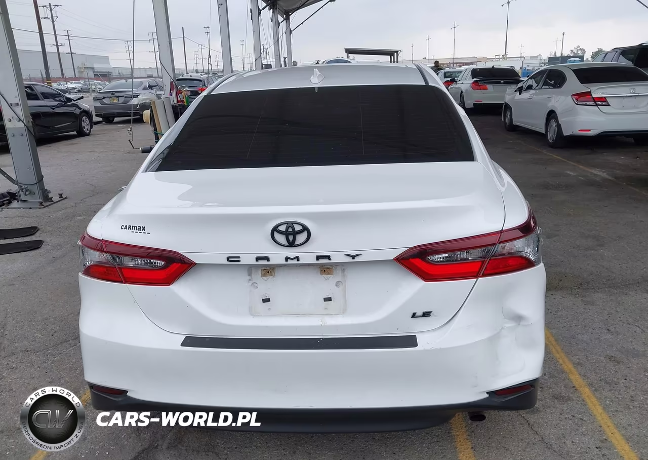 2021 Toyota Camry Le VIN:4T1C11AKXMU589505 - 16